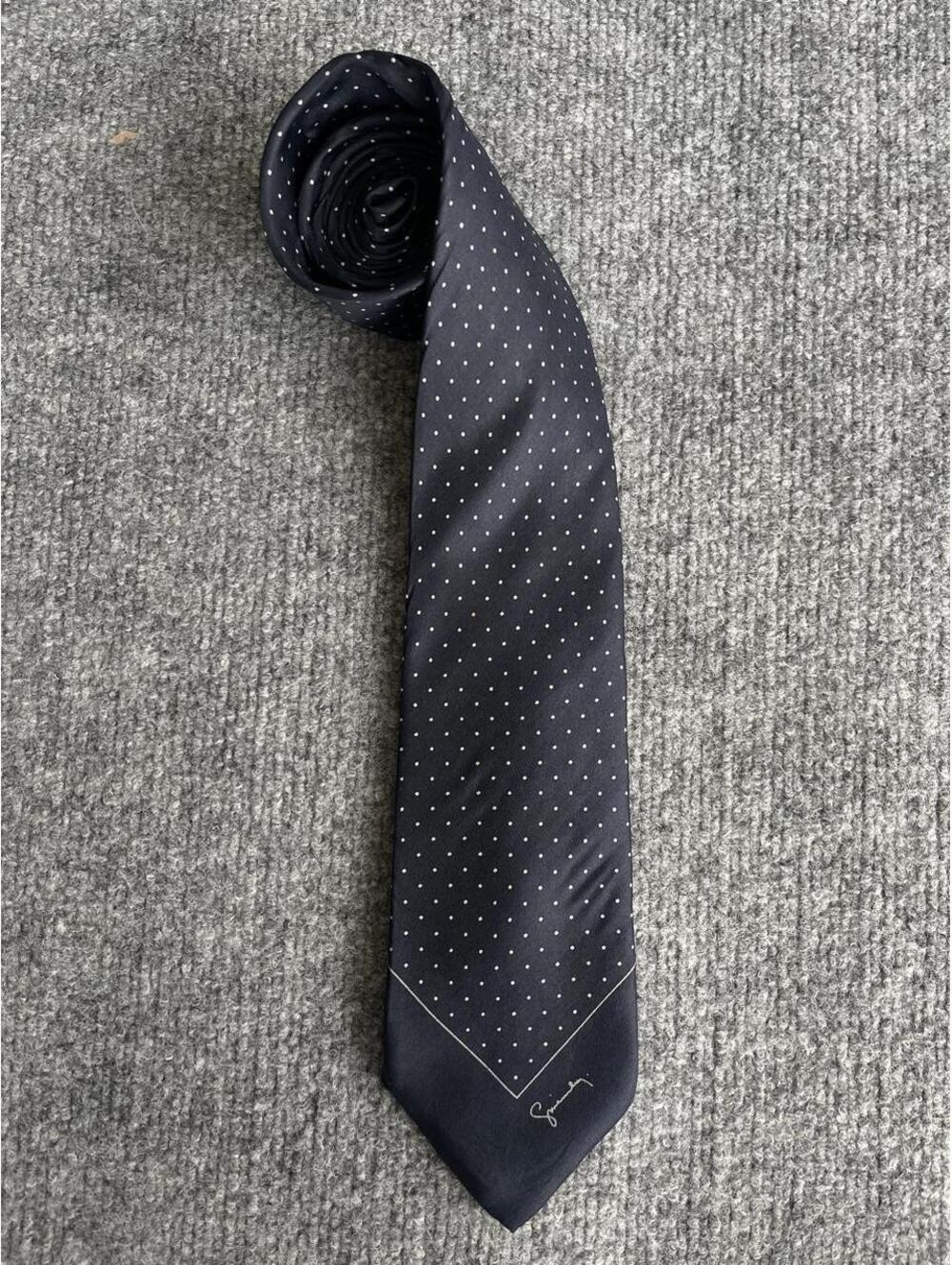 Givenchy black silk tie with white polka dots #luxury #designer